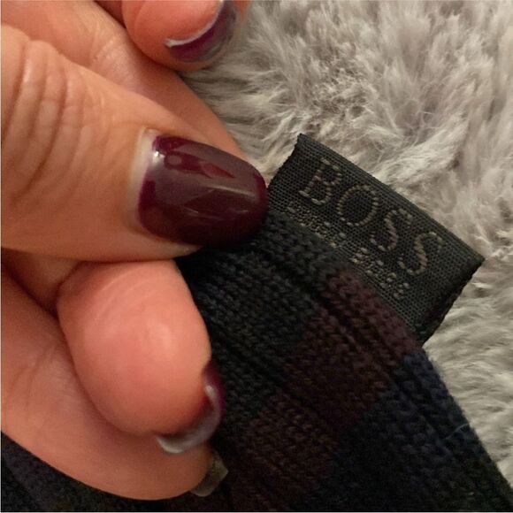 Hugo Boss turtle neck sweater, XL - Picture 5 of 10